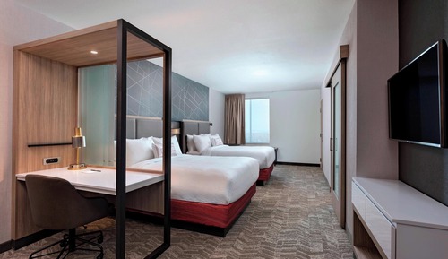 Suite, 2 Queen Beds, Non Smoking