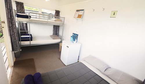 Standard Cabin sleeps 4, Shared Bathroom