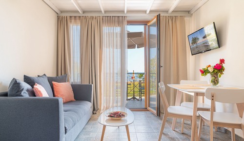 Triple Room, Sea View (Afros)