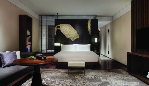 Room, 1 King Bed, Balcony