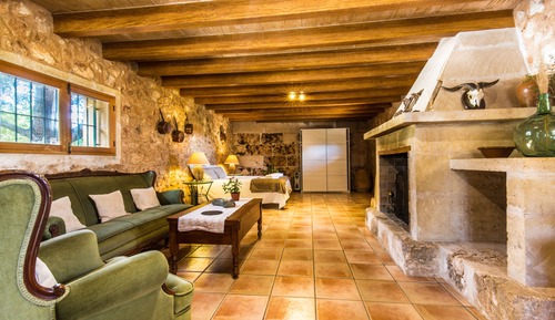 Superior Studio (Menorca)