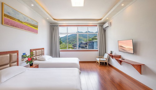 Elite Twin Room, Hill View