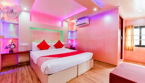 Deluxe Double or Twin Room, 1 King Bed