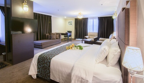 Premier Suite