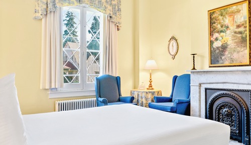 Room, 1 Queen Bed (Delamater House)