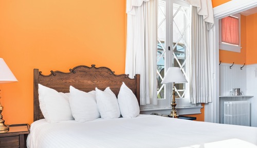 Room, 1 Queen Bed (Delamater House)