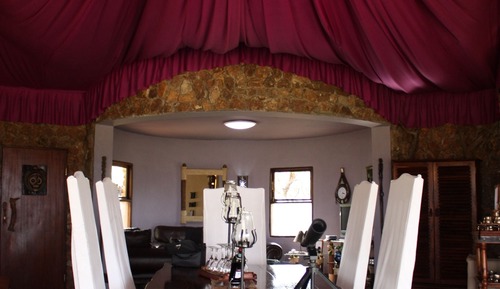 Luxury Suite, 2 Bedrooms, Garden View