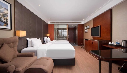 Comfort Double Room, City View