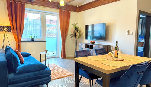 Deluxe Apartment, 1 King Bed with Sofa bed