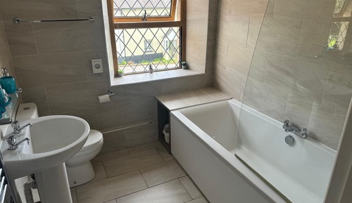 Deluxe Suite, Courtyard View