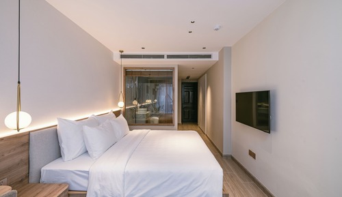 Deluxe Double Room, City View