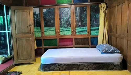 Basic Double Room, Garden View