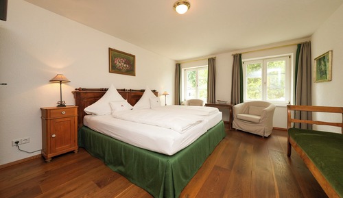 Apartment, Kitchen, Courtyard View