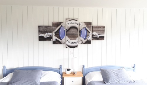 Comfort Cabin, 2 Double Beds, Kitchen, Ocean View