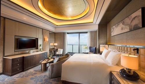 Ponglai Suite