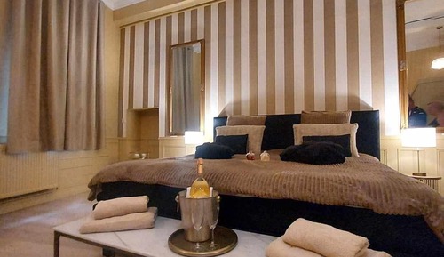 Superior Double Room, Courtyard View