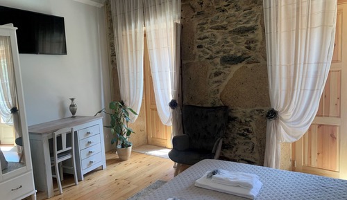 Classic Double Room, Balcony, Garden View