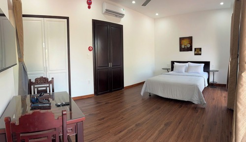 Deluxe Apartment, Garden View