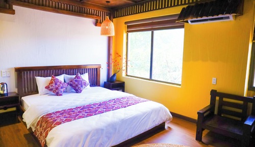 Deluxe Double Room, Garden View