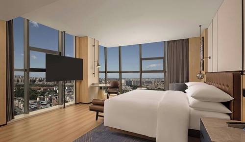 Panoramic Room, 1 King Bed, Smoking, City View