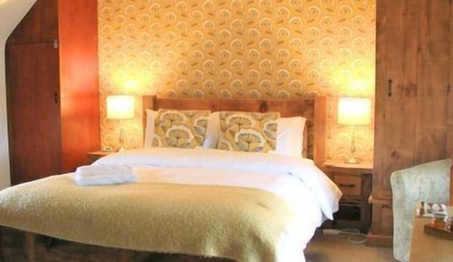 Double Room (Maid Marion)