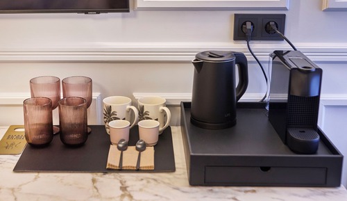 Romantic Suite, City View