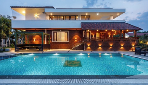 Villa (6 Bedrooms)