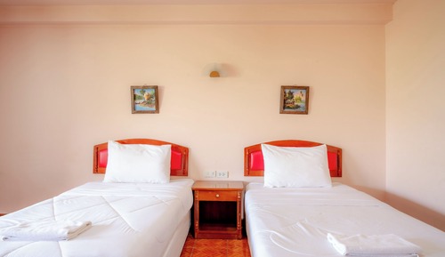 Superior Twin Room, Garden View