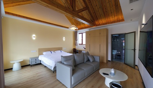 Comfort Triple Room