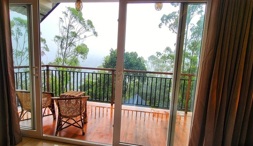 Classic Double or Twin Room, Mountain View