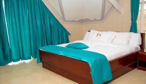 Deluxe Double Room, Garden View