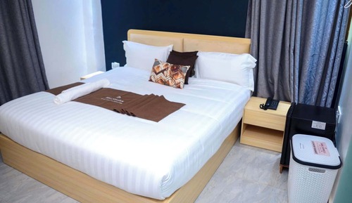 Standard Double Room, Garden View