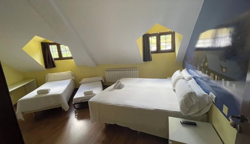 Comfort Suite, Multiple Beds, Mountain View