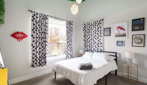 House, 4 Bedrooms, Patio, Pool View