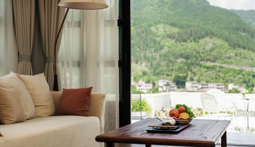 Premier Suite, Hill View