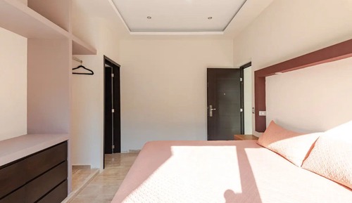 Luxury Apartment, 1 Bedroom, Garden View