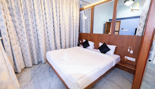 304 - Studio Apartment