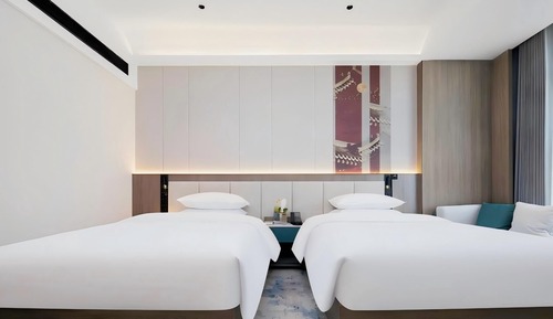 Basic Twin Room, Lake View