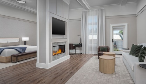 Merchant Suite: King with Sofa Sleeper and Kitchen