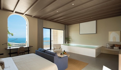 Yuanlan sea view balcony pool double bed room