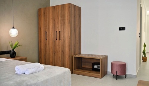 Superior One Bedroom Suite with Sea View