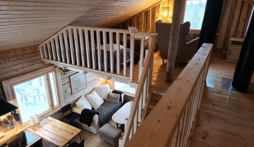 Panoramic Cabin, River View