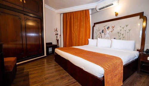 Deluxe Double Room, Garden View