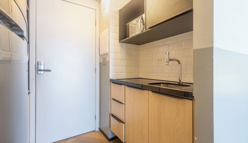 Standard Studio (562952)
