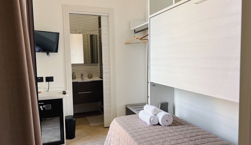 Comfort Single Room, Mountain View