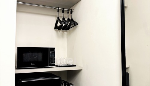 Standard Suite, Private Bathroom