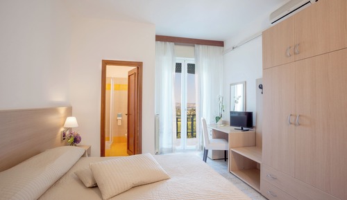 Basic Double Room, Balcony