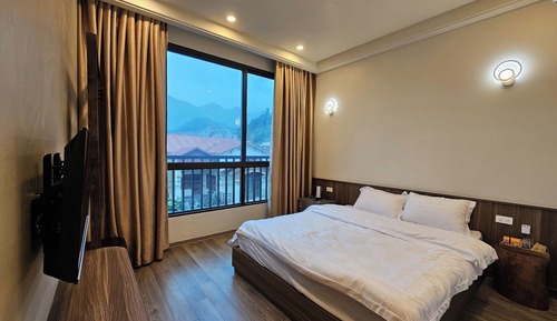 Basic Double Room, City View