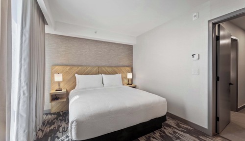 Standard Suite, Kitchen (1 King bed, Sofa Bed)