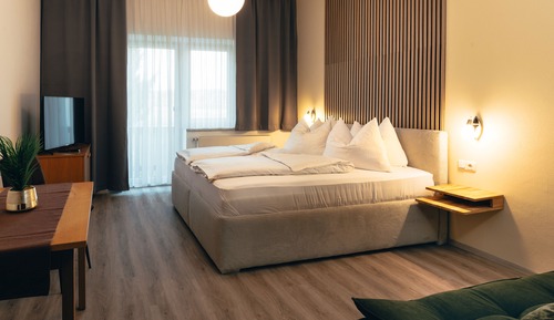 Deluxe Double Room, Balcony, Vineyard View